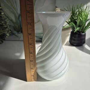 Vintage White and Clear Art Glass Swirl Vase Some Bubble Imperfections